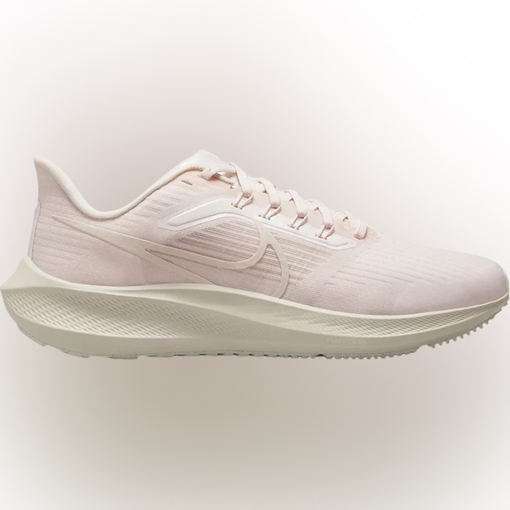 Nike Pegasus 39 Women’s Running Shoes Size 8